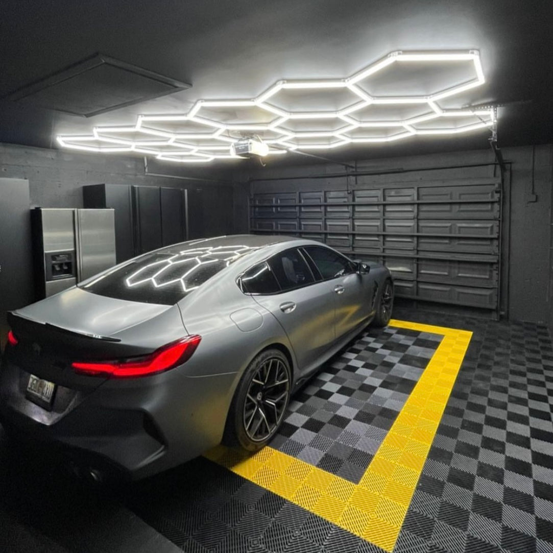 Lampe LED hexagonale en nid d'abeille idéale pour luminaire professionnel ( garage, barber, detailling, salle de sport )