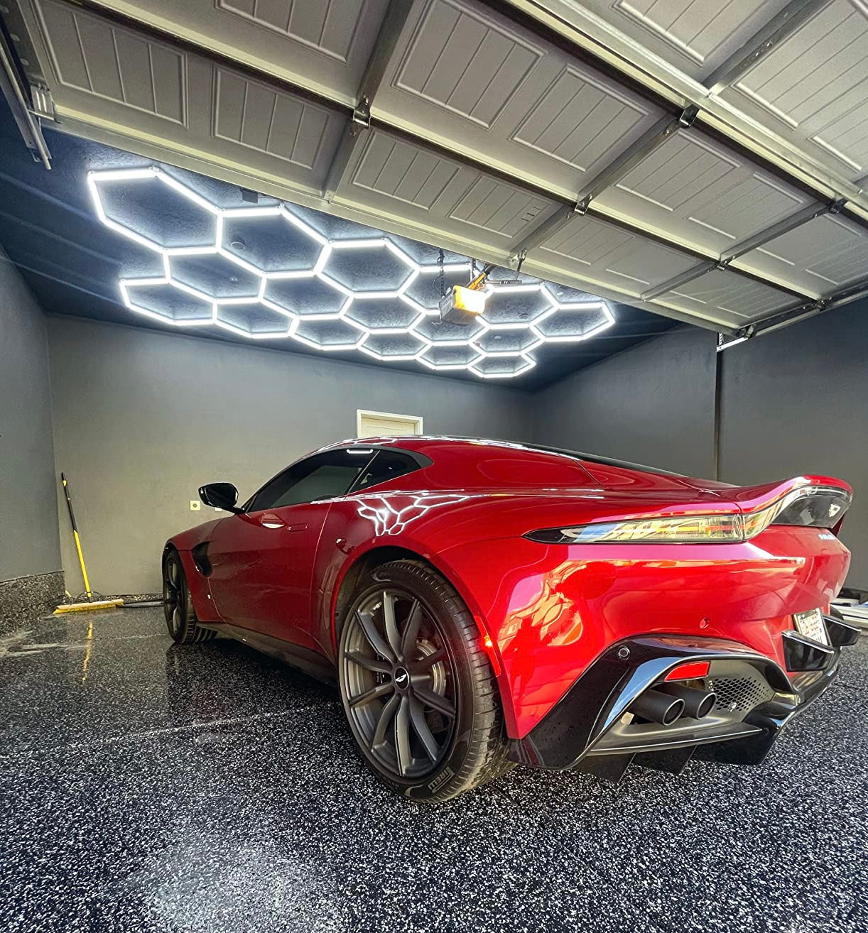 Lampe LED hexagonale en nid d'abeille idéale pour luminaire professionnel ( garage, barber, detailling, salle de sport )