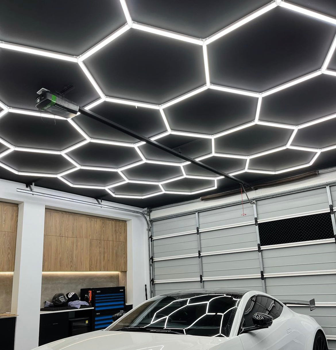 Lampe LED hexagonale en nid d'abeille idéale pour luminaire professionnel ( garage, barber, detailling, salle de sport )